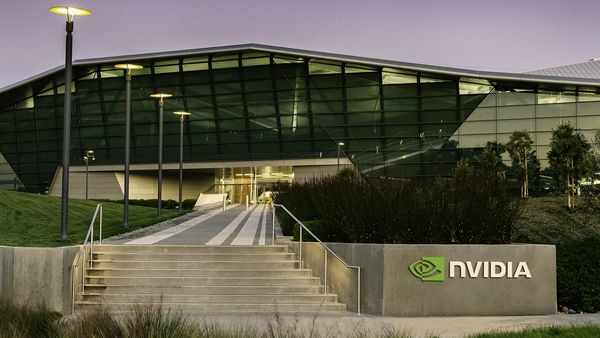 NVIDIA-Endeavor-building-logo_thmb.jpg